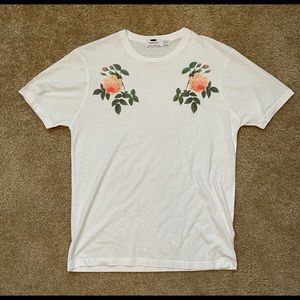 Topman Medium T Shirt white w/roses